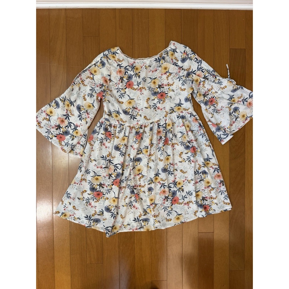 Umgee USA M Floral Boho Tunic Top Bell Sleeve V Neck Peasant Cottagecore - Picture 12 of 12